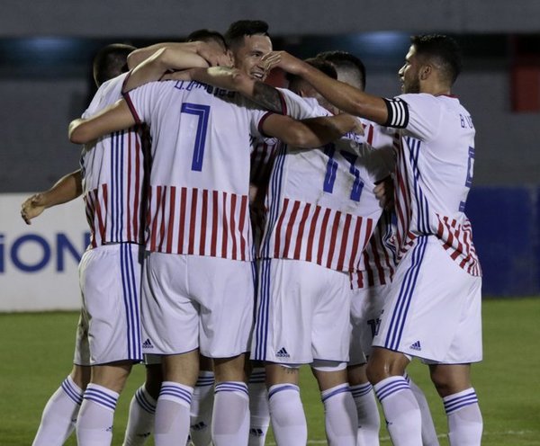 La Albirroja se estrena en la Copa América ante el campeón de Asia » Ñanduti