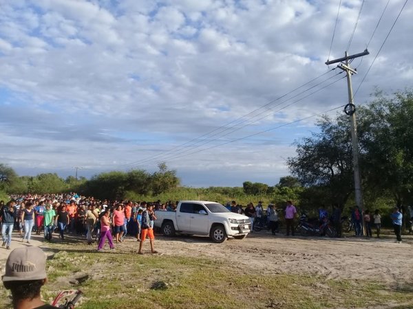 Casado: Repudian inseguridad en el sepelio de víctimas de fatal asalto