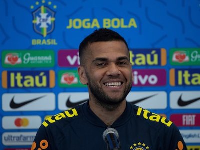 Dani Alves elogia a Venezuela y destaca el potencial de Colombia