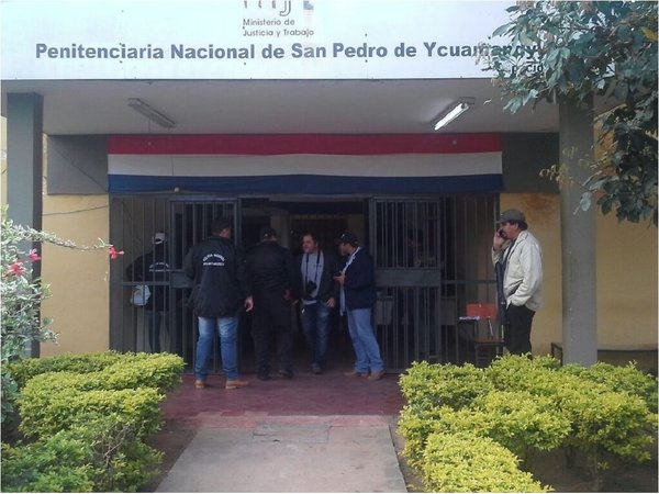 Controlan motín que dejó varios muertos en cárcel de San Pedro