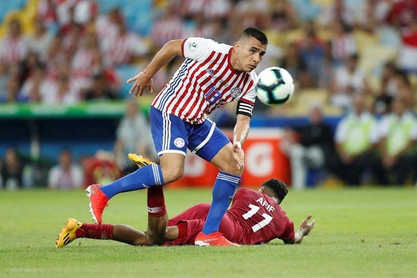 A la Albirroja se le escapó la victoria en el debut - Radio 1000 AM