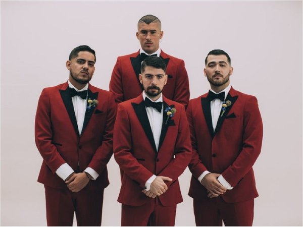 Bad Bunny y grupo Los Rivera Destino lanzan video musical Flor