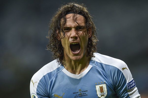 Uruguay golea a placer