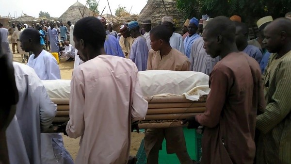 Triple atentado suicida deja 30 muertos y 40 heridos en Nigeria - Radio 1000 AM