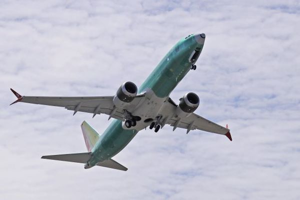 Boeing reconoce fallas en sus aviones 737 Max