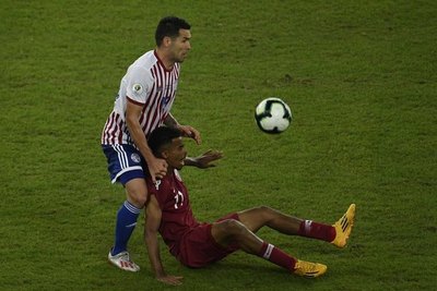 Un brasileño dirigirá Paraguay-Argentina