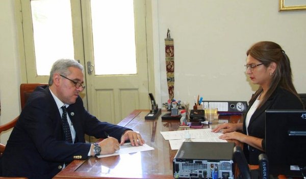 Casañas Levi criticó “cocinada” del Consejo de la Magistratura - Nacionales - ABC Color