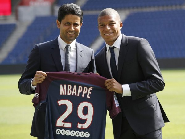 Al Khelaifi dice estar "seguro al 200 %" de que Mbappé se queda