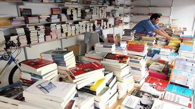 Harán feria de libro en la UNE