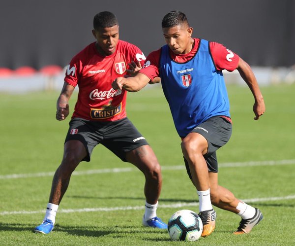 Perú y el objetivo de ganar para seguir en carrera