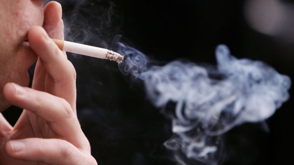 SIN HUMO DE TABACO EN TODOS LOS ESTABLECIMIENTOS DEL MINISTERIO DE SALUD