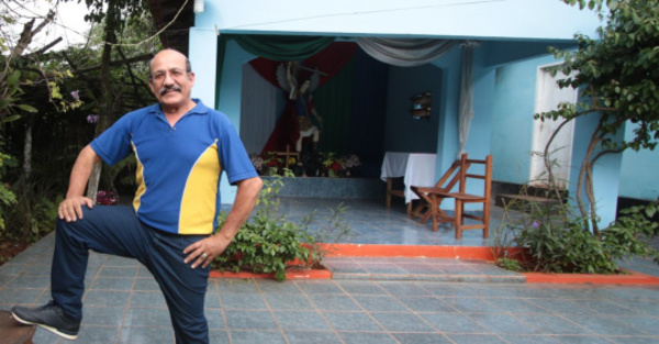 Dolencias y enfermedades de todo tipo “se van” al momento del ñembo’e en una capilla