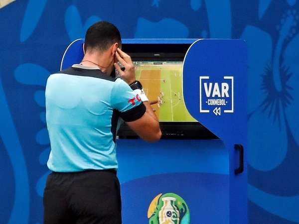 El VAR se luce en primeros partidos de la Copa América