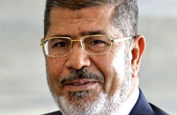 Muere el expresidente egipcio Mohamed Mursi tras desplomarse en pleno juicio - C9N