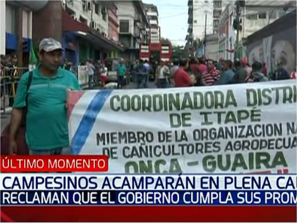 Campesinos llegaron a la capital para movilizarse
