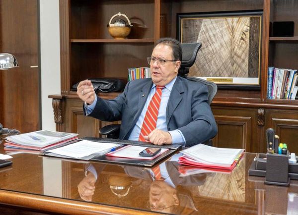 Ejecutivo velará por el respeto de derechos del país sobre 50% de Itaipú
