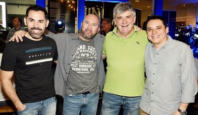 Presentación de las nuevas BMW Motorrad GS - Edicion Impresa - ABC Color