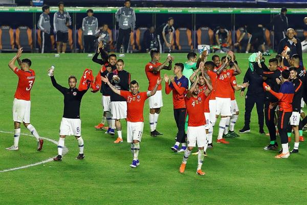 El campeón de la Copa América aplastó en su debut a Japón | .::Agencia IP::.