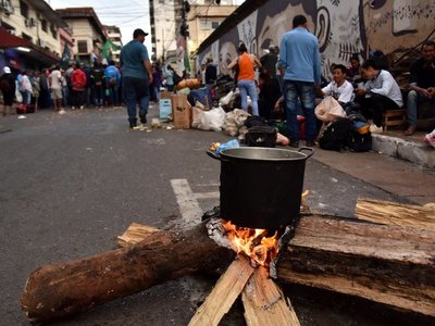 Campesinos buscan que el Gobierno cumpla acuerdo firmado en marzo