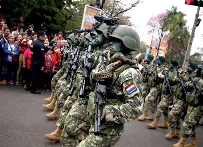 HOY / Desean militarizar las cárceles y calles: “Las FF.AA. están al pedo, solo sirven para desfiles”