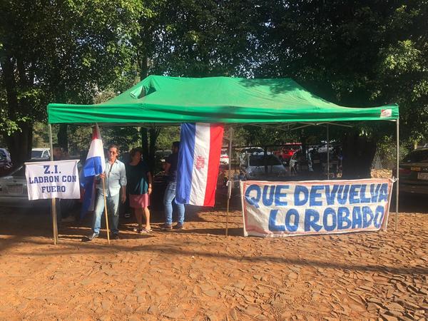 Piden destitución de juez que blanqueó a Zacarías. | Diario Vanguardia 09