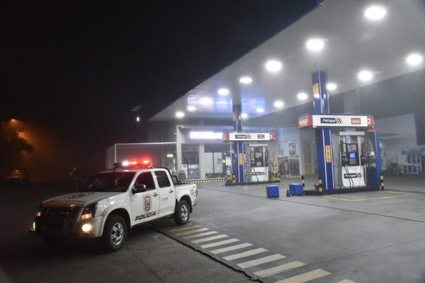 Asaltan una estación de servicios en Villa Elisa - Nacionales - ABC Color