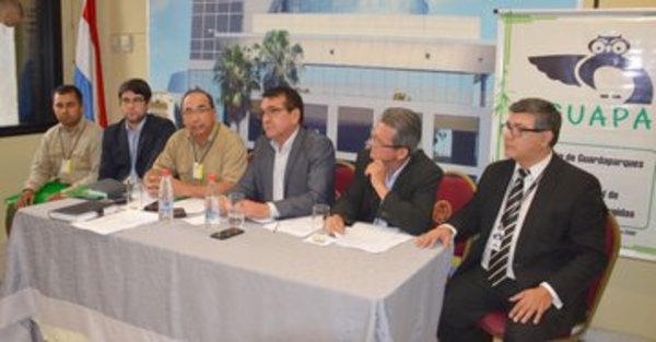 Presentan proyecto que busca mejorar condiciones laborales para guardaparques » Ñanduti