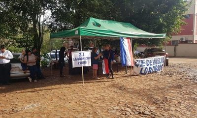 Instalan carpa de la resistencia contra juez que blanqueó a Javier Zacarías