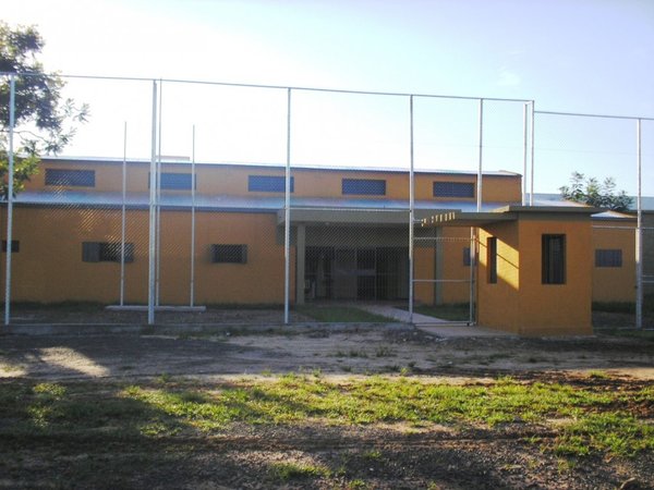 Interno de San Pedro sufre heridas de arma blanca