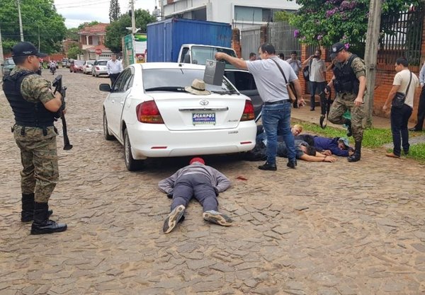 Comisario Cabañas fue autor de la muerte de subcomisario Peralta, asegura viuda » Ñanduti