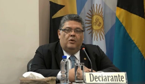 Fiscalía pide desestimar causa contra Horacio Cartes - ADN Paraguayo