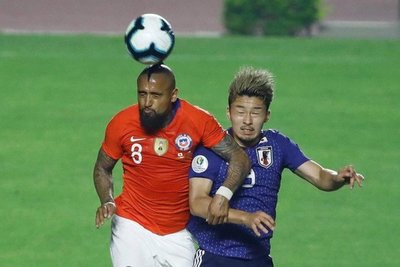 El bicampeón de América debuta con goleada - Fotos - ABC Color