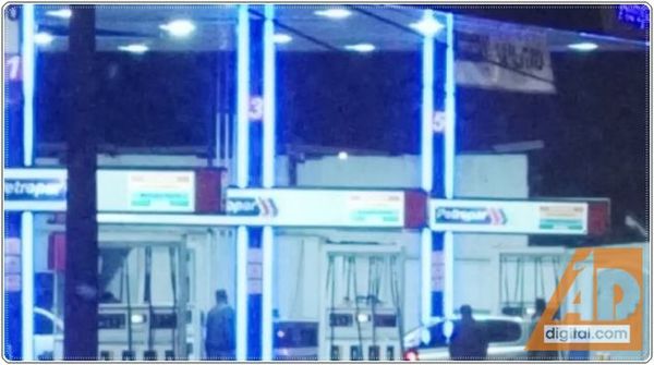 Asaltan servicentro de Petropar en Acceso Sur