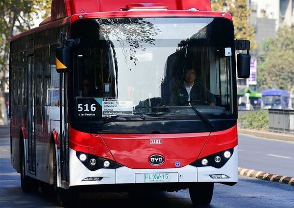 El éxito de los autobuses eléctricos en Santiago de Chile - Tecnologia - ABC Color