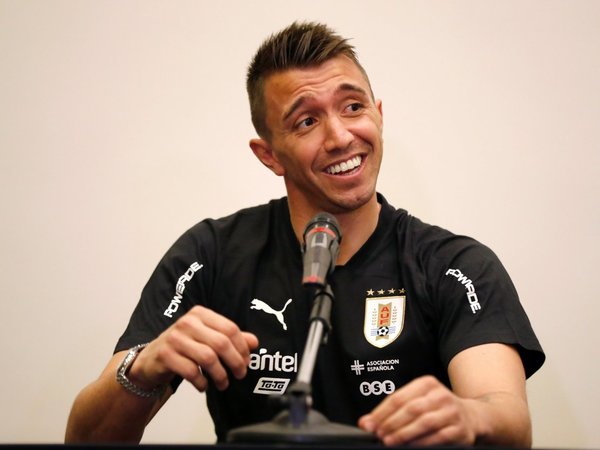 Muslera: "A ningún jugador le gusta ver las tribunas vacías"