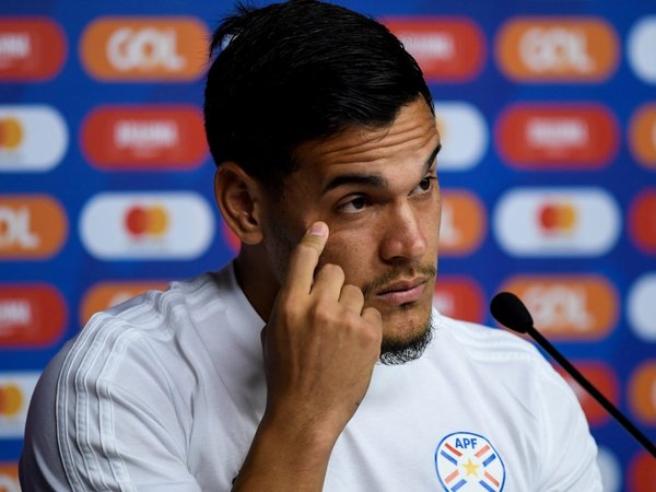 Gustavo Gómez: "Hay que mejorar el manejo de partido que faltó ante Catar"