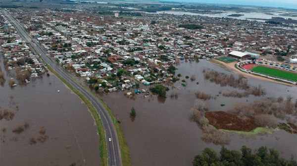 Más de 5 mil personas desplazadas por las lluvias en Uruguay - ADN Paraguayo