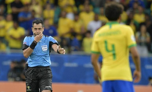 HOY / Brasil y una de sus noches más oscuras...