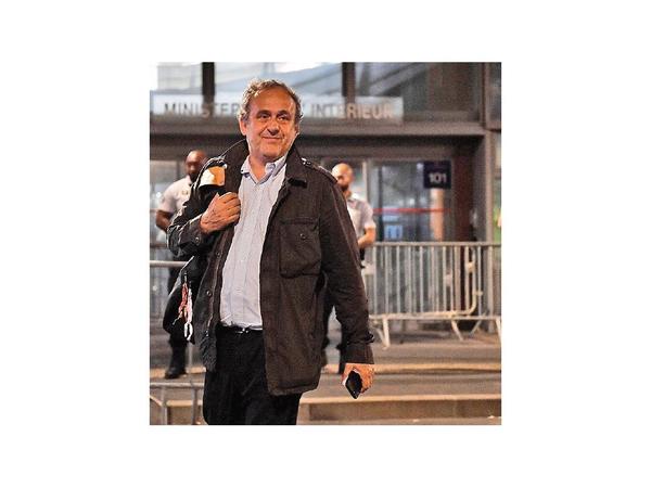 Michel Platini, detenido por causa sobre sobornos