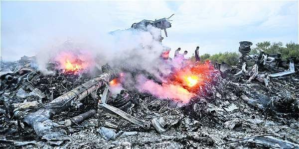 Investigadores podrían identificar sospechosos por derribo del vuelo MH17 - Internacionales - ABC Color