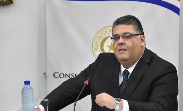 HOY / Fiscalía pidió desestimar denuncia contra Cartes