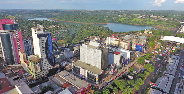 Falta unidad para afrontar la grave crisis económica en Ciudad del Este | Diario Vanguardia 07