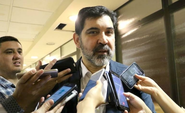 HOY / Colapso en cárceles: Apuril cuestiona corrupción en la justicia