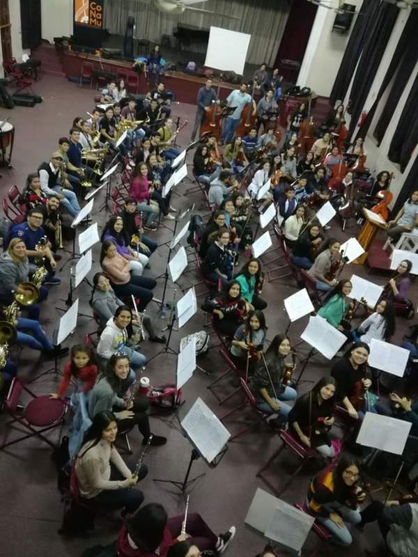 Presentan campaña institucional CONAMU es ISNAMU - .::RADIO NACIONAL::.