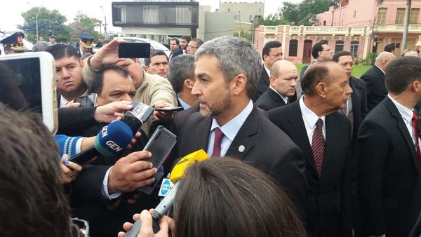 Abdo Benítez anuncia cumbre de poderes para analizar sistema penitenciario » Ñanduti