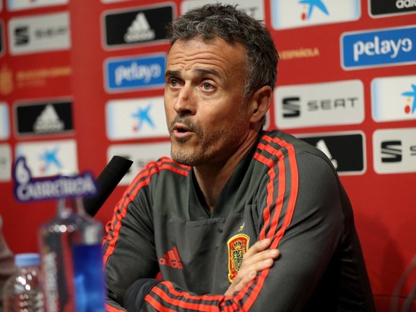 Luis Enrique deja la dirección técnica de España