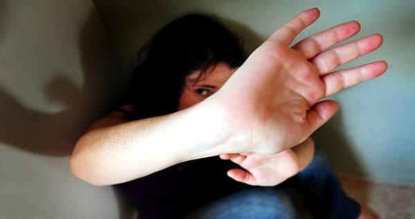 Abren investigación contra director de colegio | Noticias Paraguay