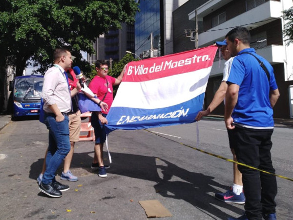 Van llegando