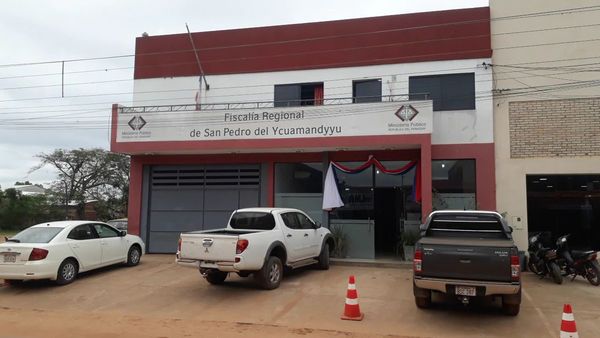 Incautan cinco celulares en el penal de San Pedro