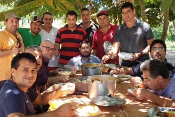 Solo dos reclusos contaban con orden para habitar la "granja vip"